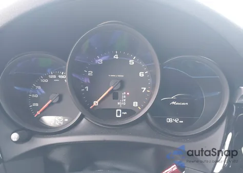 2020 Porsche Macan from USA, damaged, VIN WP1AA2A53LLB14471